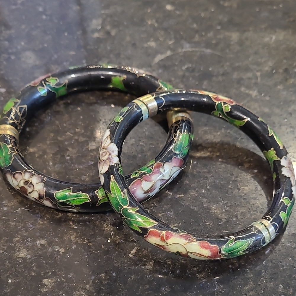 Floral Black and Green Cloisonné Bangles